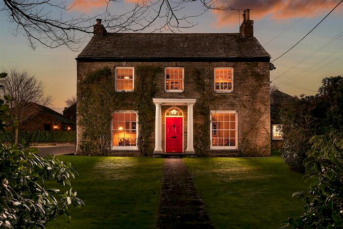 5 Bedroom Detached House For Sale In Wadebridge Road, St. Mabyn, Bodmin, PL30