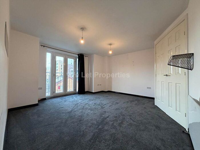 2 Bedroom Apartment To Rent In Fusion, Middlewood Street, M5