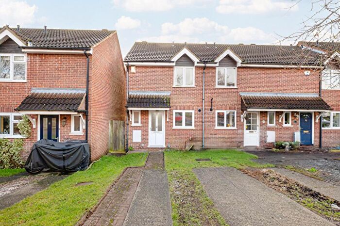 3 Bedroom End Of Terrace House For Sale In Ashdale, Bishop's Stortford, Hertfordshire, CM23