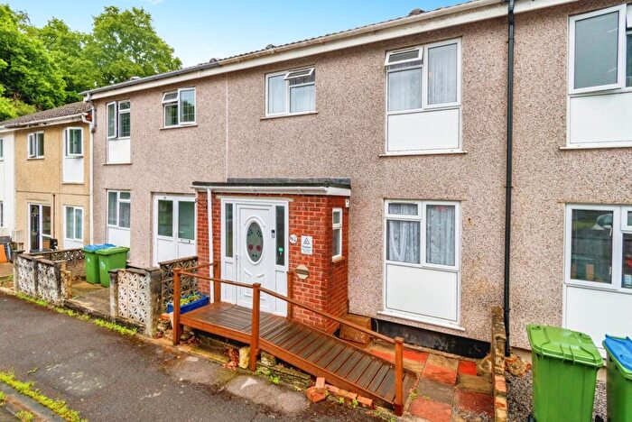 3 Bedroom House To Rent In Matheson Road, Lordshill, SO16