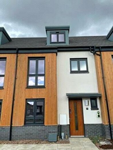 4 Bedroom Terraced House To Rent In Ashbourne Avenue, Leeds, LS15