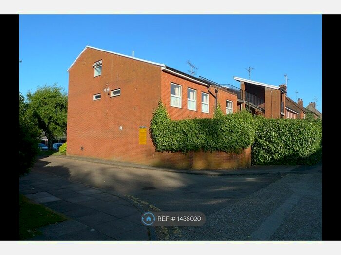 1 Bedroom Flat To Rent In Pondcroft Road, Knebworth, SG3