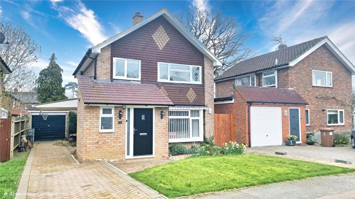 3 Bedroom Detached House For Sale In Horley, Surrey, RH6