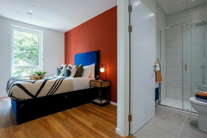 2 Bedroom Apartment To Rent In Mighell Street, BN2