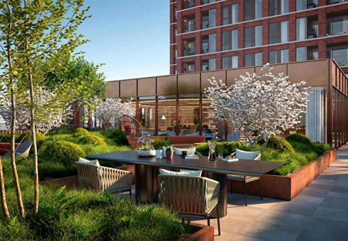 1 Bedroom Flat To Rent In Nile Street, London, N1