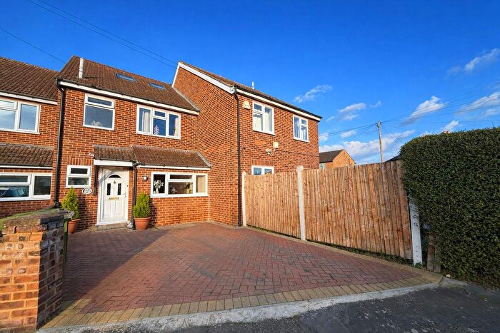 4 Bedroom Terraced House For Sale In Napier Road, Ashford, TW15
