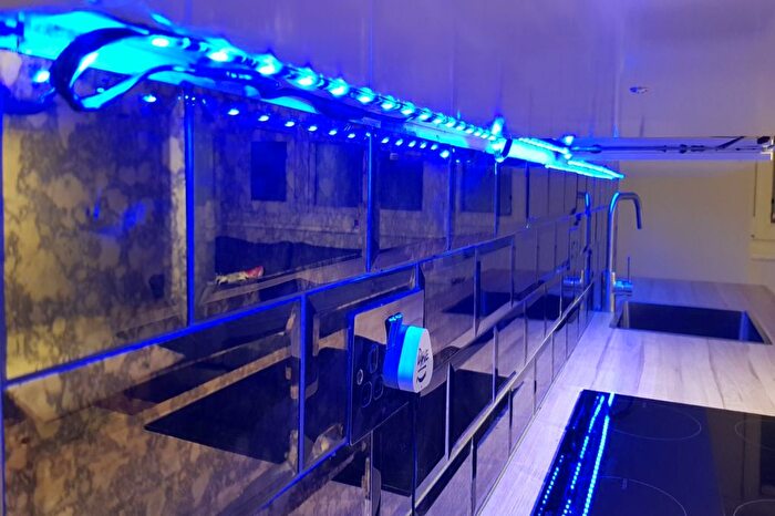 4 Bedroom Flat To Rent In Barnabas House, EC1V