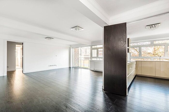 3 Bedroom Flat For Sale In Strangways Terrace, Holland Park, London, W14
