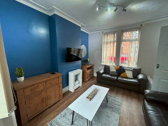 4 Bedroom Property To Rent In Redshaw Street, DE1