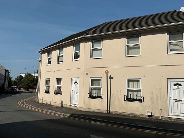 2 Bedroom Flat To Rent In Wern Road, Llanelli, SA15