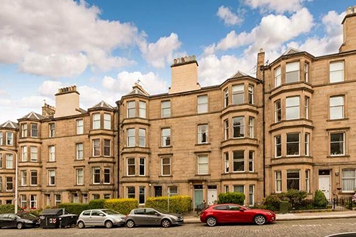 3 Bedroom Flat To Rent In / (), Comely Bank Avenue, Edinburgh, EH4