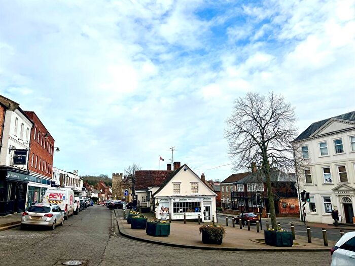 1 Bedroom Flat For Sale In Market Hill, Buckingham, MK18