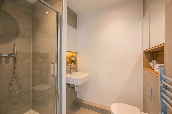 Studio To Rent In Highgate, London, N19