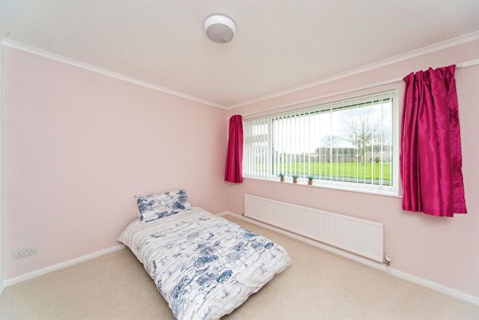 2 Bedroom Semi-Detached Bungalow For Sale In Byron Walk, Eastbourne, BN23