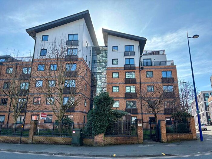 2 Bedroom Apartment For Sale In Bishopsgate Street, Birmingham, B15