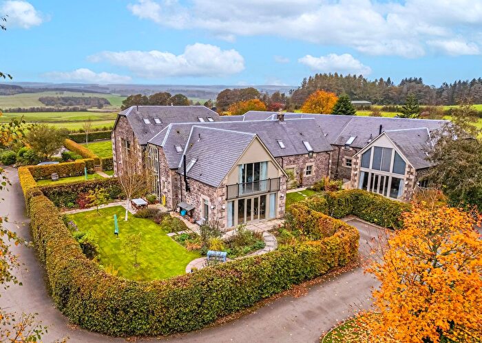 5 Bedroom Semi Detached House For Sale In Glassingall, Cairnston Steading, FK15