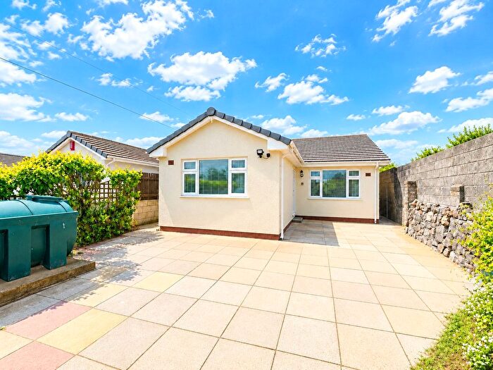 3 Bedroom Bungalow For Sale In Warren Road, Brean, Burnham-On-Sea, Somerset, TA8