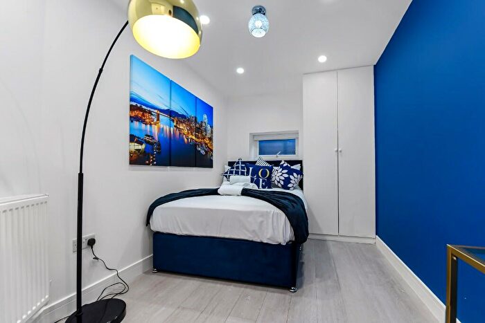 1 Bedroom Serviced Apartments To Rent In Poynton Road, London, N17