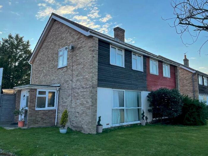 3 Bedroom Semi-Detached House To Rent In Walton Park, , Walton-on-thames, KT12