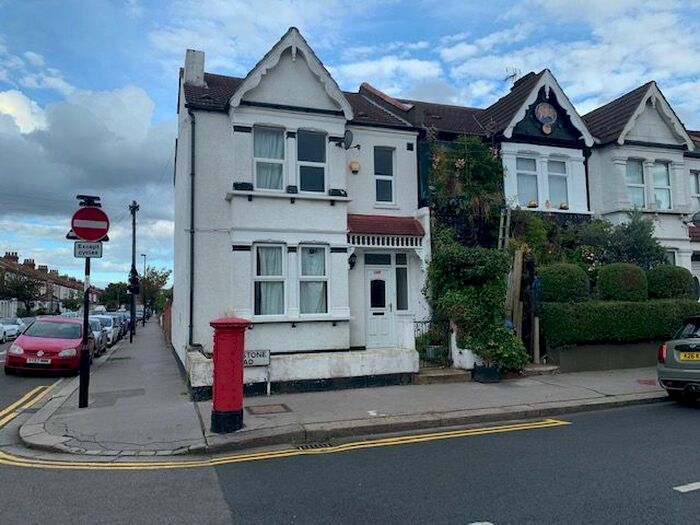 3 Bedroom Semi Detached House To Rent In Beverstone Road, Thornton Heath, Thornton Heath, CR7