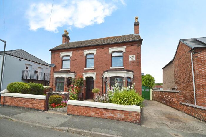 3 Bedroom Detached House For Sale In Regent Street, Church Gresley, Swadlincote, Derbyshire, DE11