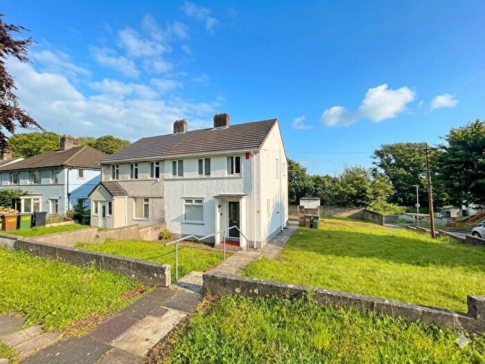 3 Bedroom Semi Detached House For Sale In Blandford Road, Efford, Plymouth, PL3