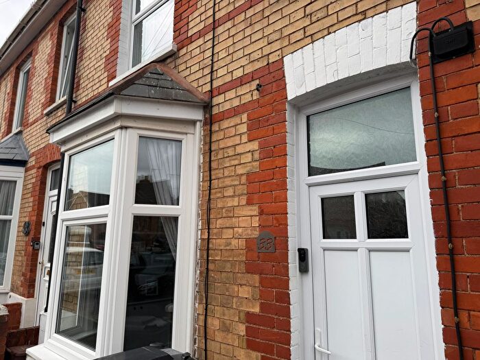 3 Bedroom Property To Rent In George Street, Taunton, TA2