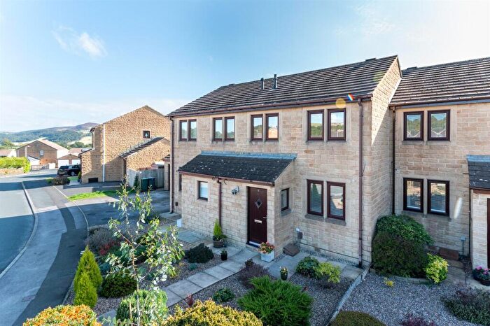 2 Bedroom House For Sale In Stamp Hill Close, Addingham, Ilkley, LS29