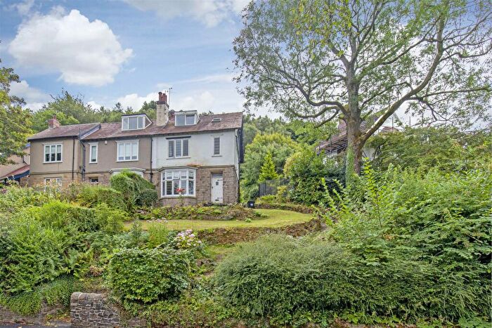 4 Bedroom Semi-Detached House For Sale In Main Road, Grindleford, Hope Valley, S32