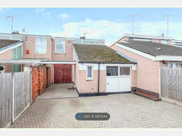 4 Bedroom Terraced House To Rent In Nordic Drift, Coventry, CV2