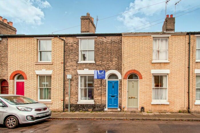 2 Bedroom Terraced House To Rent In Perowne Street, Cambridge, CB1