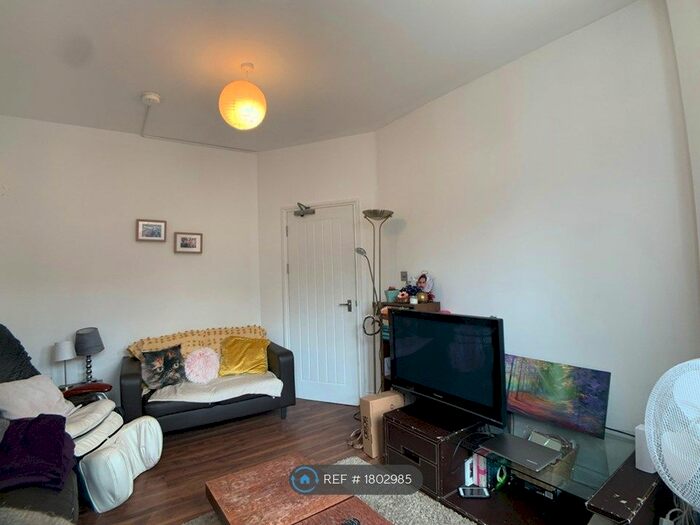 5 Bedroom Terraced House To Rent In London, London, SW17