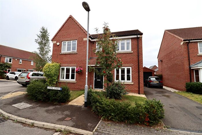 4 Bedroom Detached House For Sale In Cooper Street, Market Weighton, York, YO43