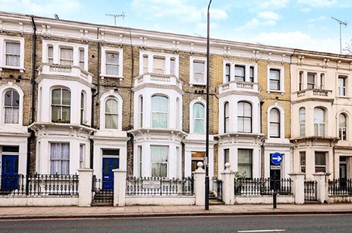 Studio To Rent In Finborough Road, London, SW10