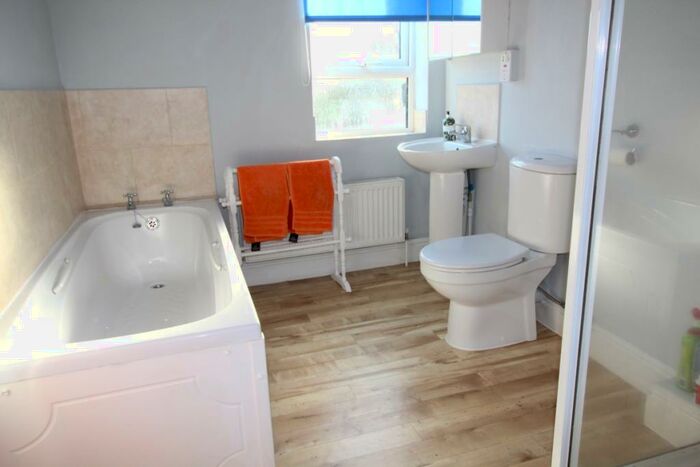 2 Bedroom Terraced House To Rent In All Saints Road, Bromsgrove, Worcestershire, B61