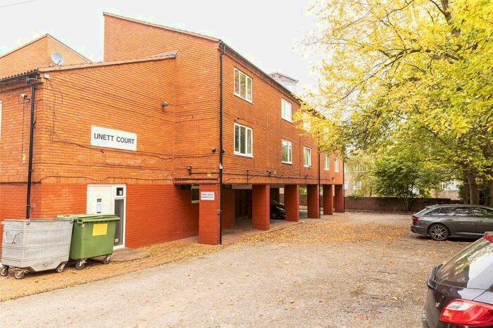 Studio To Rent In Unett Court, St. Matthews Road, Smethwick, West Midlands B66