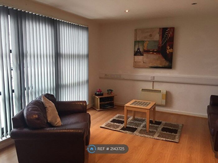 2 Bedroom Maisonette To Rent In Castle Buildings, Swansea, SA1
