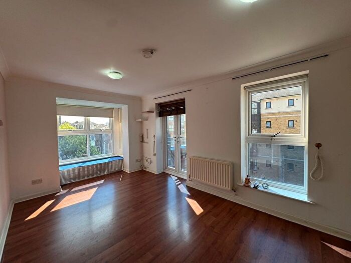 2 Bedroom Flat For Sale In Wesley Avenue, London, E16