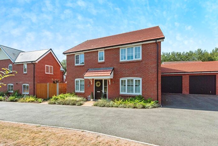 4 Bedroom Detached House For Sale In Bridge Walk, Haughley, Stowmarket, IP14