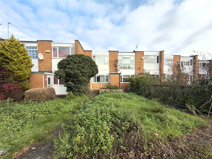 2 Bedroom Terraced House For Sale In Campion Walk, Leicester, LE4