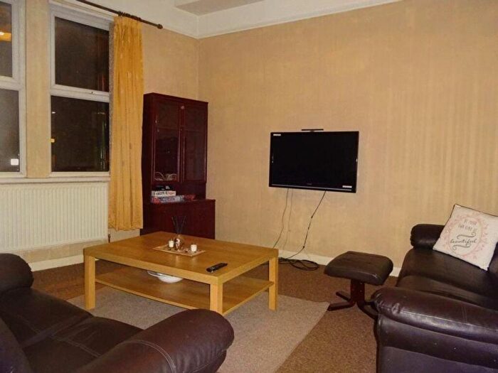 6 Bedroom House To Rent In Ilkeston Road, Nottingham, NG7