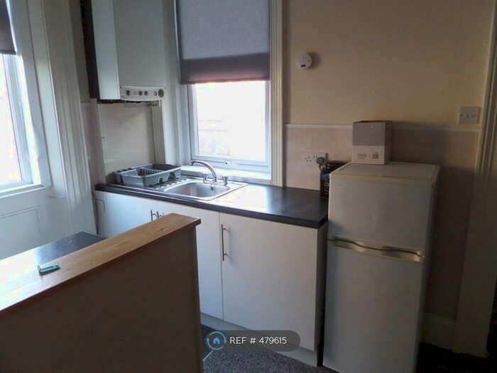 1 Bedroom Flat To Rent In Woodside, Sunderland SR2