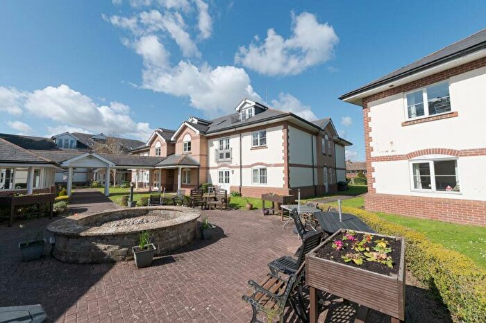 1 Bedroom Flat For Sale In Sycamore House, Woodland Court, Partridge Drive, Bristol, BS16