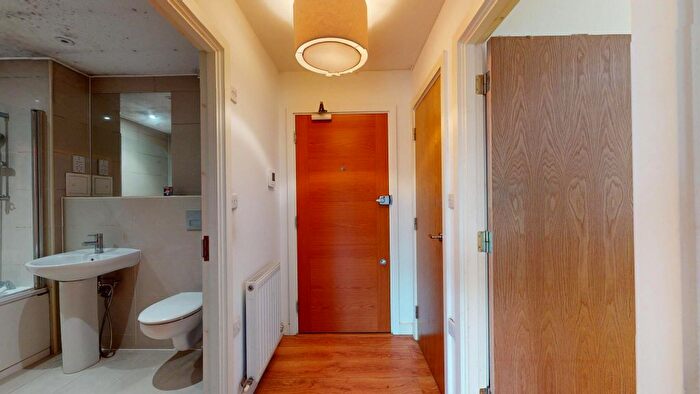 1 Bedroom Flat To Rent In Headstone Road, Harrow, HA1