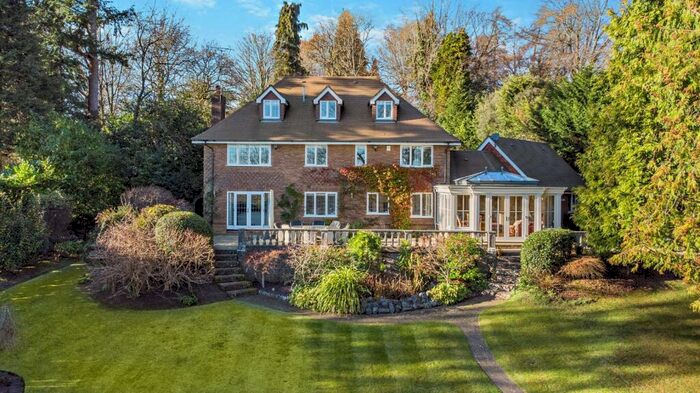 5 Bedroom Detached House To Rent In Farnham Lane, Haslemere, Surrey, GU27
