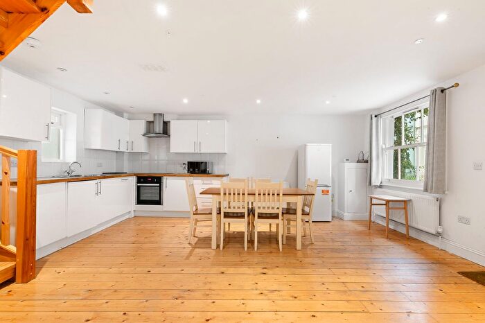 4 Bedroom Mews To Rent In Osten Mews, South Kensington, SW7