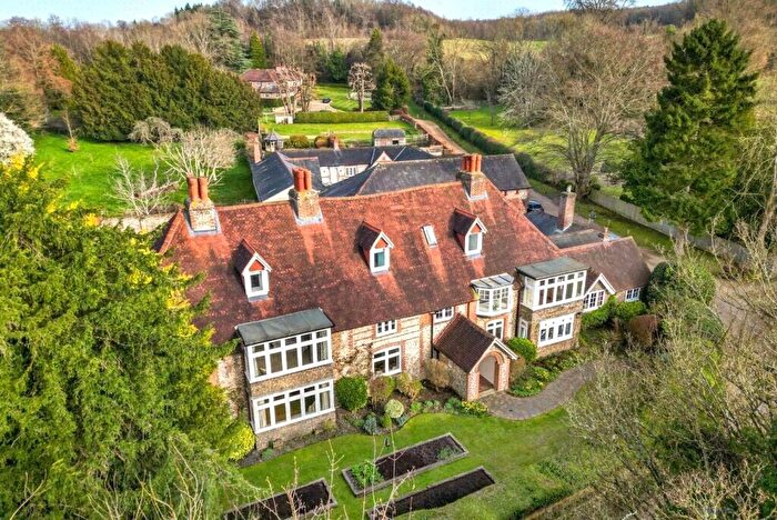 6 Bedroom Detached House For Sale In Green Dene, East Horsley, Leatherhead, KT24