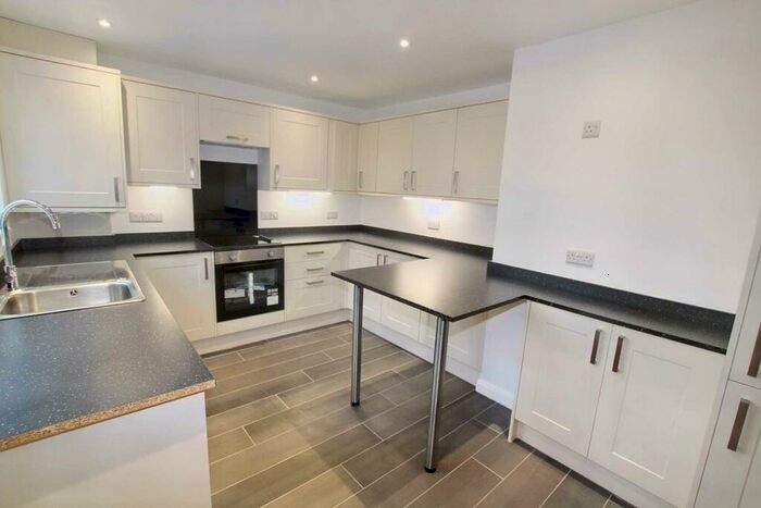 3 Bedroom Terraced House To Rent In Intalbury Avenue, Aylesbury, HP19