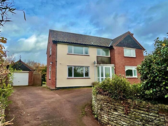 4 Bedroom House For Sale In Swan Lane, Harleston, IP20