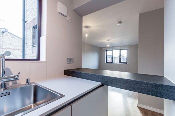 1 Bedroom Flat To Rent In Myers Lane, London, SE14